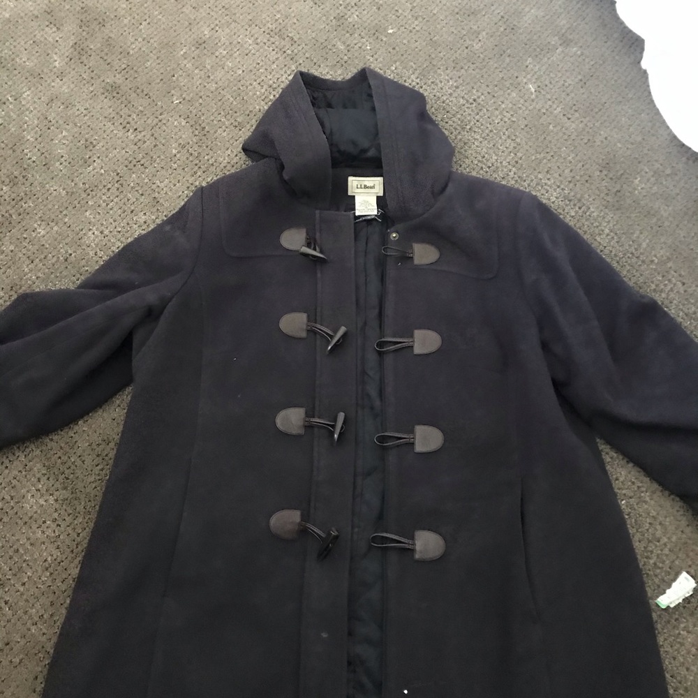 L.L Bean Women’s Toggle Purple Wool Winter Jacket